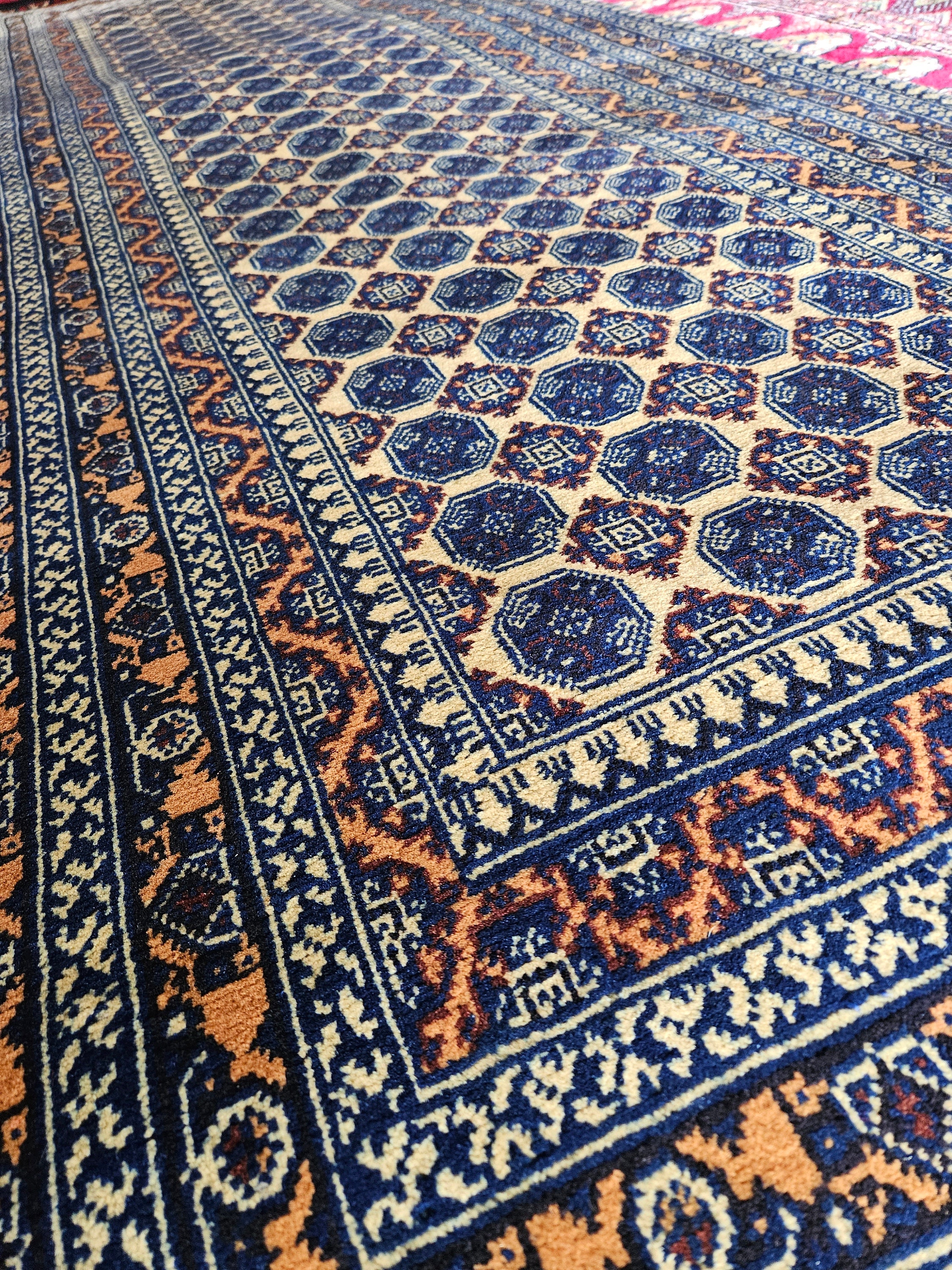 Stunning Soft handknotted Khamyab rug made with Famous Ghazni Wool Runner Rug, Kitchen Rug, Hallway Runner Rug, Long Runner Rug, Turkish Rug